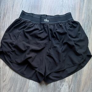 ALO Yoga Women's Black Athletic Shorts with Logo Waistband